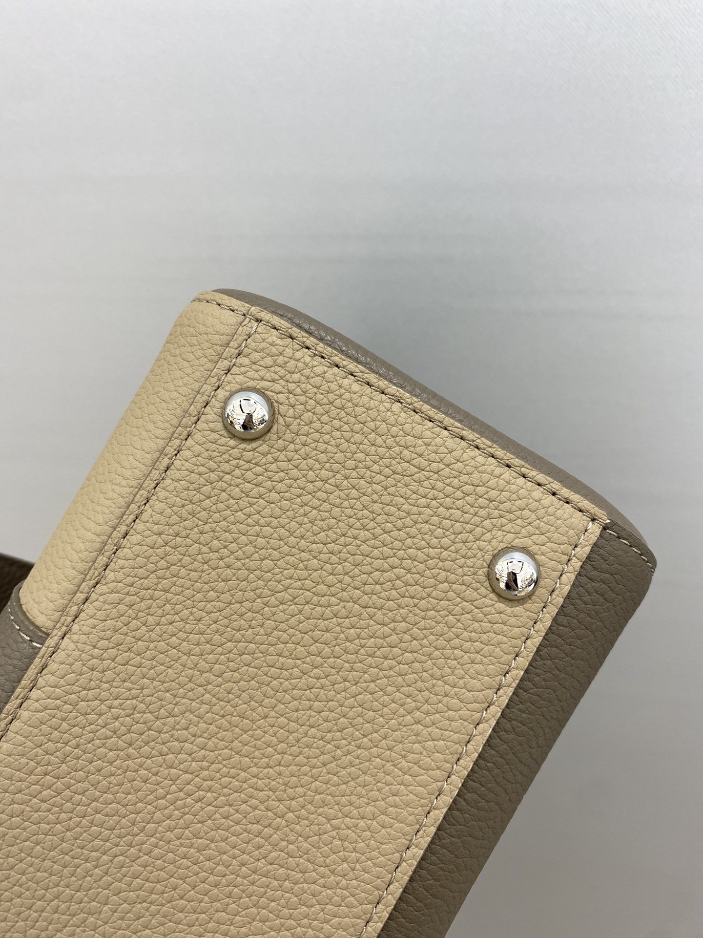 델보 브리앙 MM 토고백 스몰